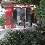 Апартаменты Miomir *
