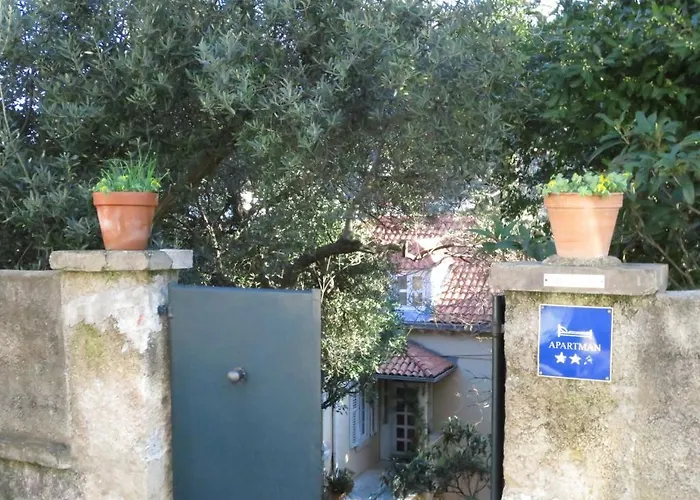 Miomir Apartamento *